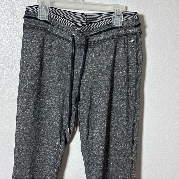 American Eagle Women Gray SweatPants Joggers size Small. - Picture 3 of 8